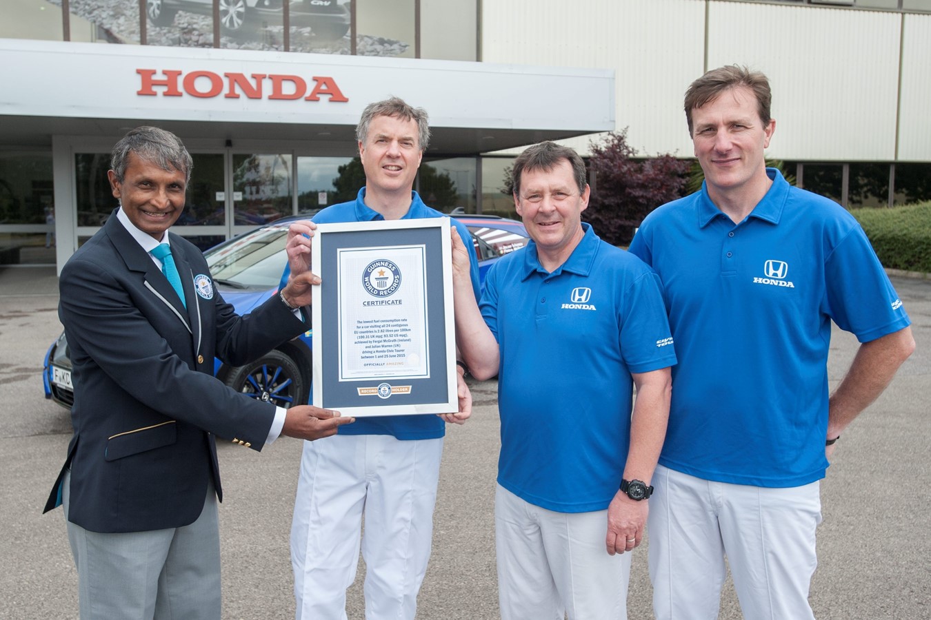Honda sets new GUINNESS WORLD RECORDS™ title for fuel efficiency, averaging 2.82 litres per 100km (100.31mpg) in 13,498km (8,387 mile) drive across 24 EU countries.