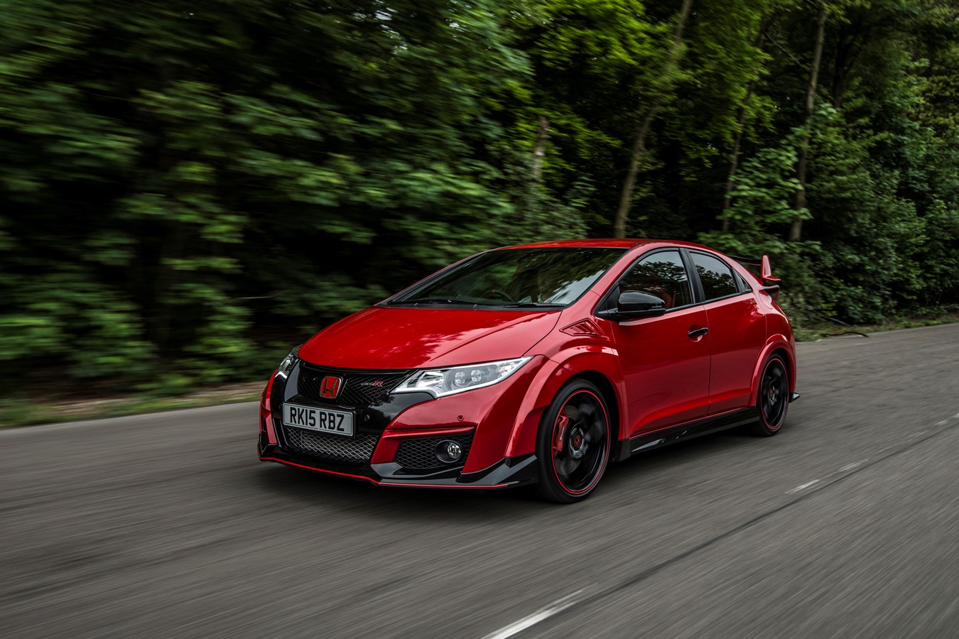 British-built Civic Type R roars into final five for coveted World Performance Car of the Year 2016 title