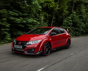 Civic Type R Roars off with Hot Hatch Title at Scottish Car of the Year Awards