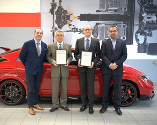 «Doppelsieg» für Honda Civic Type R beim Grossen Preis der Automobil Revue