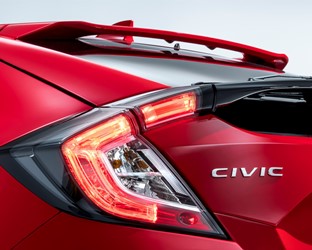 Honda prévoit de dévoiler la Civic berline au Mondial de l’Automobile 2016 à Paris!