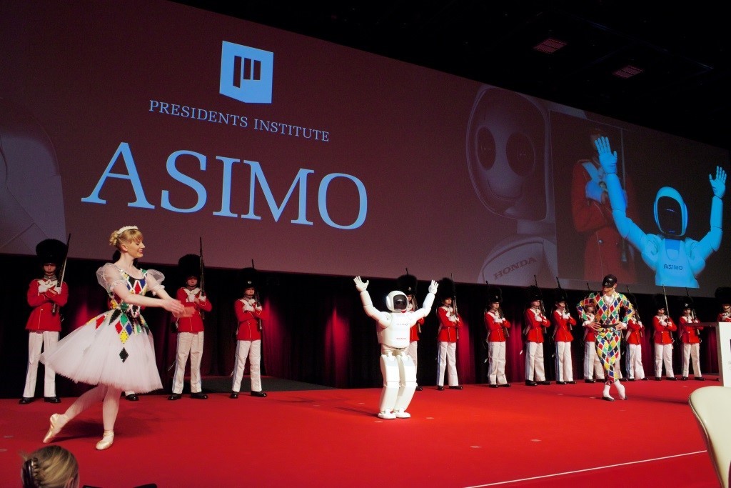 All-New ASIMO performs at the 2015 Copenhagen Summit 