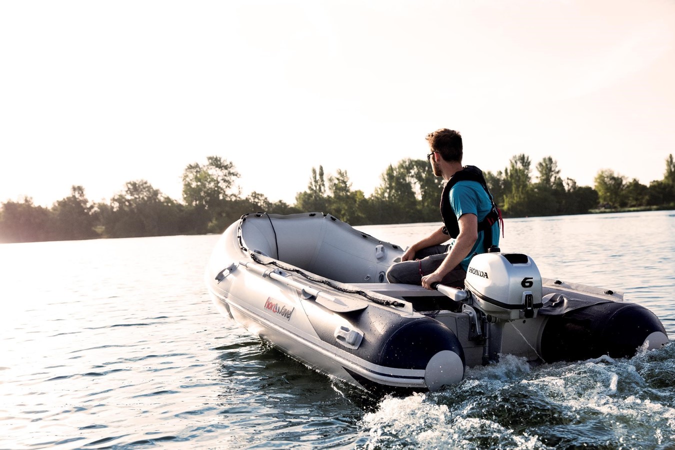 HONDA (UK) LAUNCH NEW OUTBOARD ENGINES 