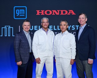 GM i Honda rozpoczynają komercyjną produkcję w ramach pierwszej w historii branży spółki joint venture zajmującej się wytwarzaniem wodorowych ogniw paliwowych