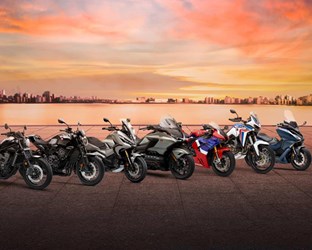 Honda Moto eröffnet die Saison mit starken Neuheiten und noch attraktiveren Preisen – inklusive kostenlose Garantieverlängerung auf 4 Jahre!