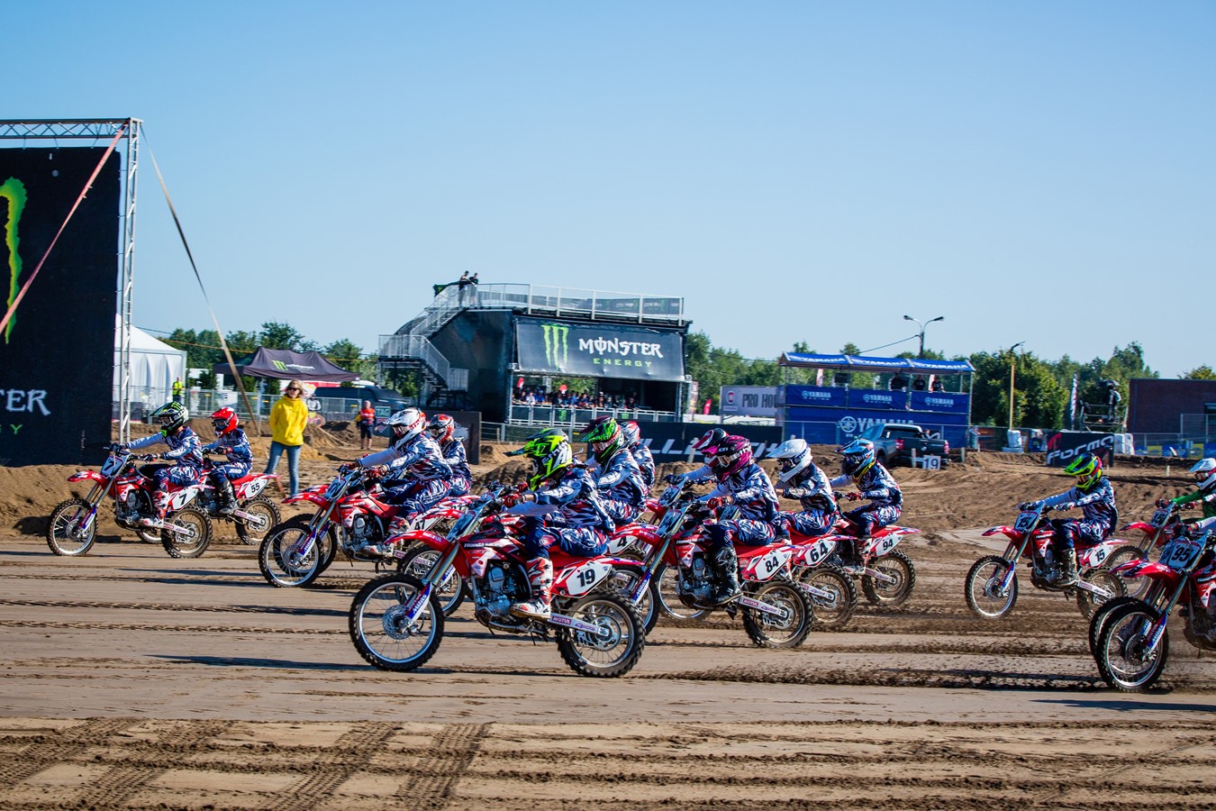 Adamo rebounds on day two at Lommel