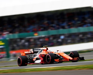 Mixed fortunes for McLaren-Honda at Silverstone