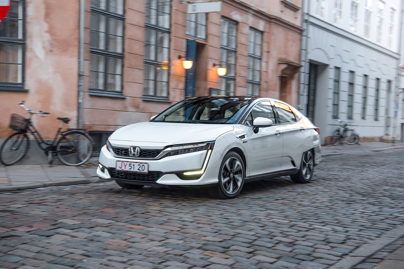 Honda Clarity Fuel Cell présente au sein de l’exposition spéciale «Mobilité hydrogène» à Zürich
