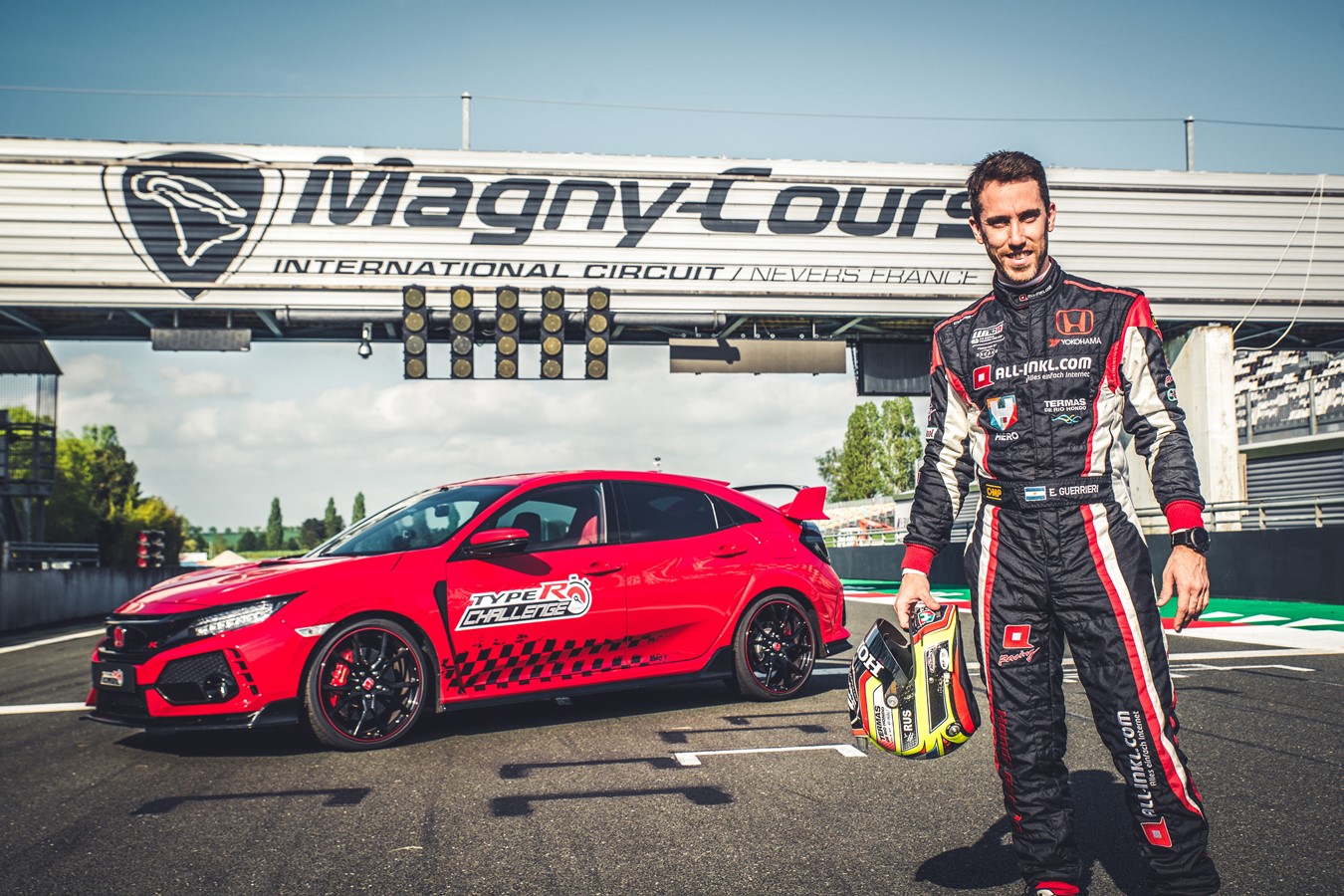 ‘Type R Challenge 2018’ is a go! Honda sets new lap record at Magny-Cours GP circuit in Civic Type R