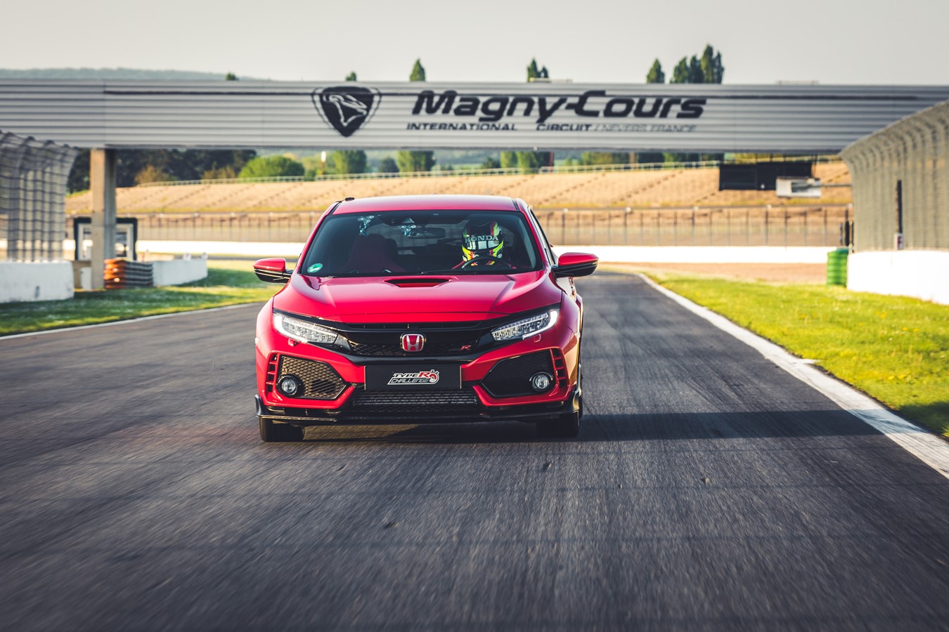  ”Type R Challenge 2018” är igång! Honda sätter nytt varvrekord med Civic Type R på GP-banan Magny-Cours