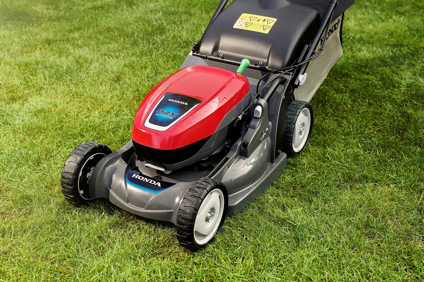 Honda has added a new cordless, selfpropelled mower to its premium HRX