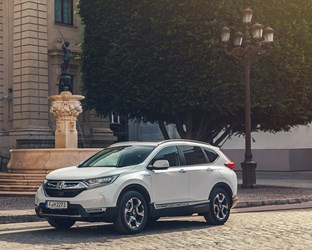 Honda confirms economy and emissions data for CR-V Hybrid,  and announces key exhibits at the Mondial Paris Motor Show 2018