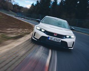Honda Civic Type R erzielt erneut Rundenrekord für Serienfahrzeuge mit Frontantrieb auf dem Nürburgring