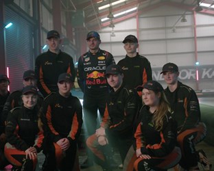 VERSTAPPEN GETS ‘ELECTRIC’ REACTION FROM NEXT GENERATION RACERS AND THE HONDA e:Ny1