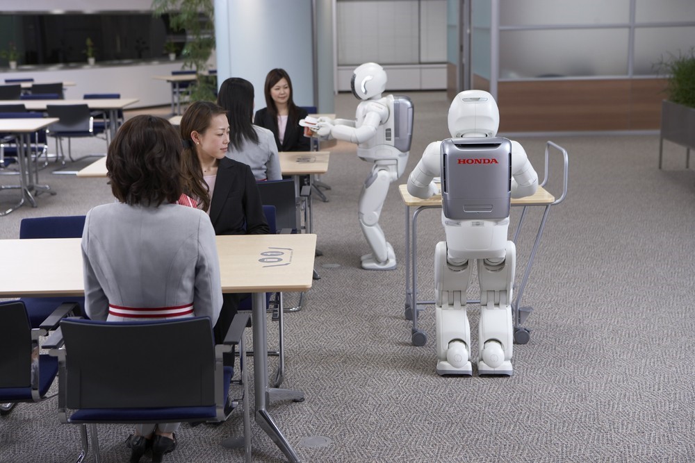 HONDA UNVEILS NEW TEAM WORKING HUMANOID ROBOTS