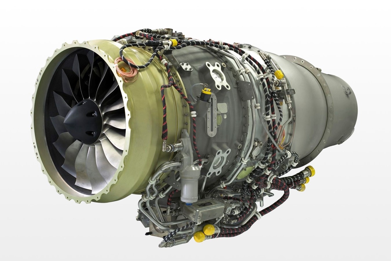 EBACE Genf: HF120 Triebwerk von GE Honda Aero Engines erhält EASA-Zulassung