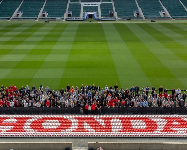 HONDA UK SETS GUINNESS WORLD RECORDS™ TITLE FOR LARGEST RUGBY BALL MOSAIC (LOGO)