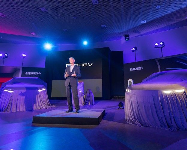 Honda präsentiert neue elektrifizierte Modelle und Dienstleistungen für Europa