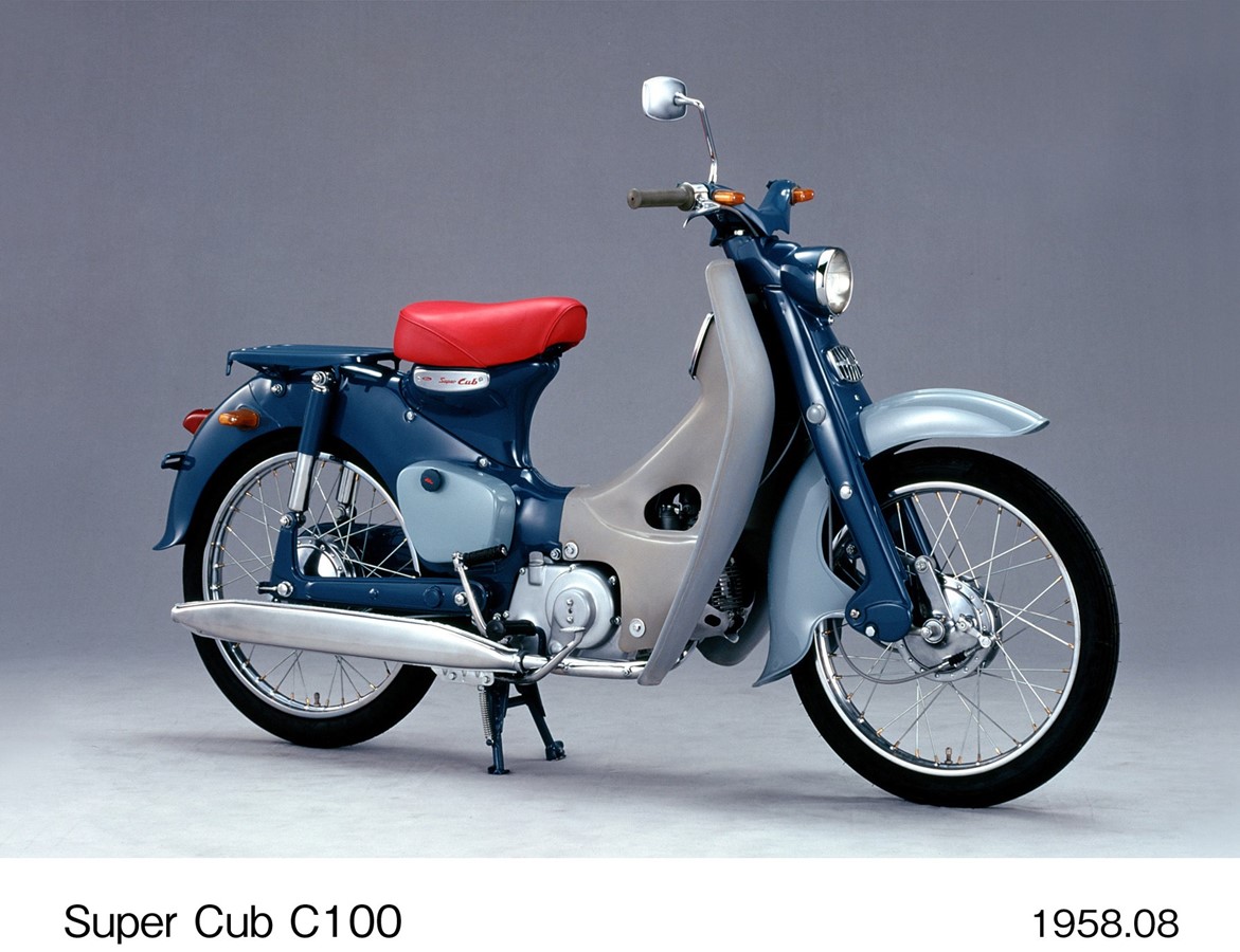 Honda conmemora la cifra de 100 millones de unidades producidas de su gama de motocicletas Super Cub