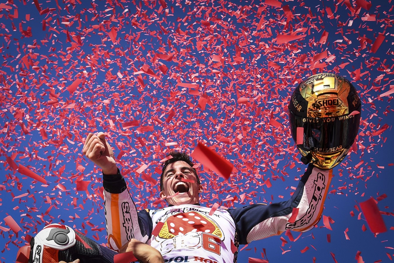 Marc Márquez ist MotoGP Weltmeister 2017 und das Repsol Honda Team sichert sich den Dreifach-Titel