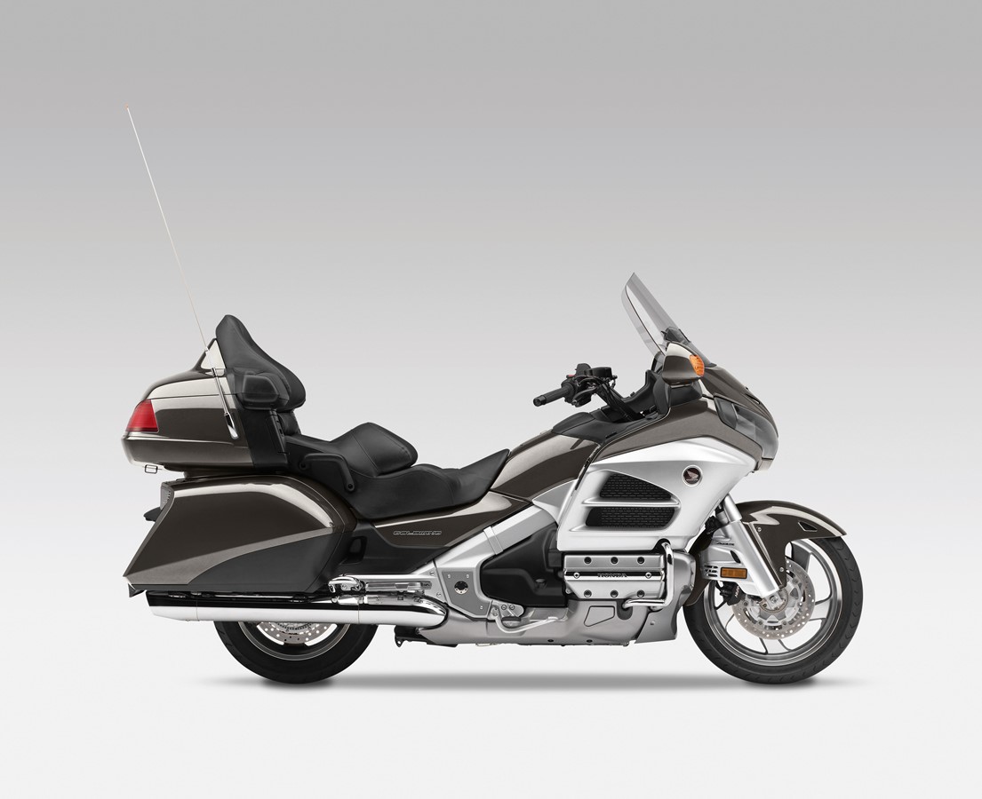 2013 GL1800 Gold Wing Press Pack