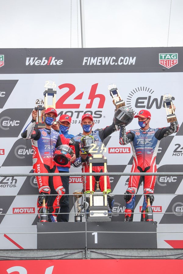 Victoire magistrale aux 24 H du Mans pour l'équipe F.C.C. TSR Honda France !