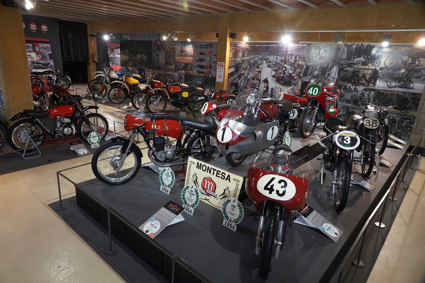 La exposición “Montesa, 75 años de una aventura irrepetible”, reabre sus puertas en el Museu de la Moto de Bassella