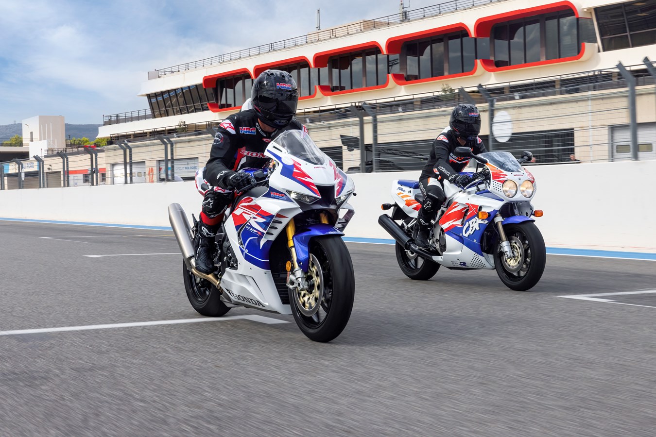 Fresh from a stunning Bennetts British Superbikes treble win at Silverstone, Honda announce plans to celebrate 30 years of the Fireblade at Round 3 at Donington Park