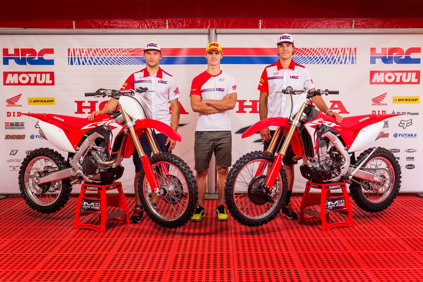 Honda’s factory teams unveil 2017 Honda CRFs at MXGP of The Netherlands