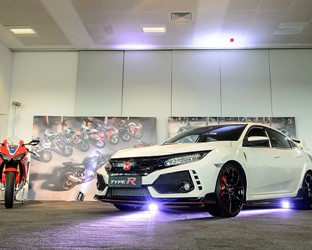 Honda celebrates 25 years of Fireblade and Type R