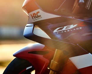 Entre art et puissance: Honda Motorcycle Suisse avec un programme unique de motos et d'expériences au motofestival 2024
