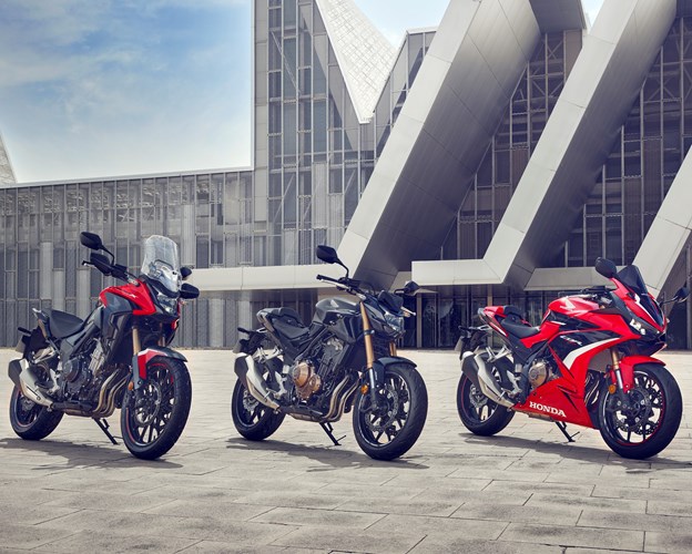 O trio de modelos Honda de 500 cm³, compatíveis com carta A2, recebe uma série de atualizações para 2022.