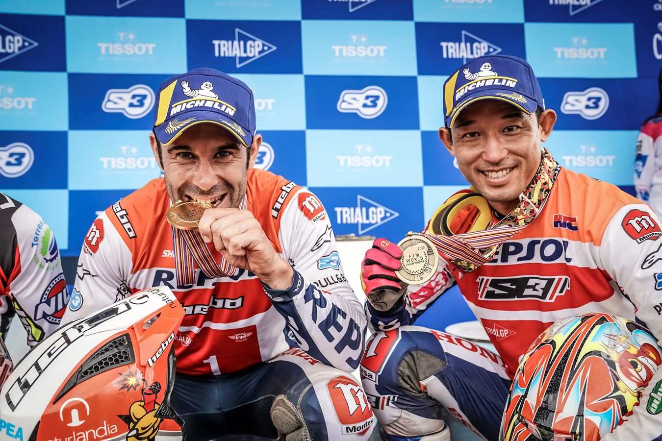 Toni Bou finishes the world championship with a full season of victories. Fujinami achieves third overall
