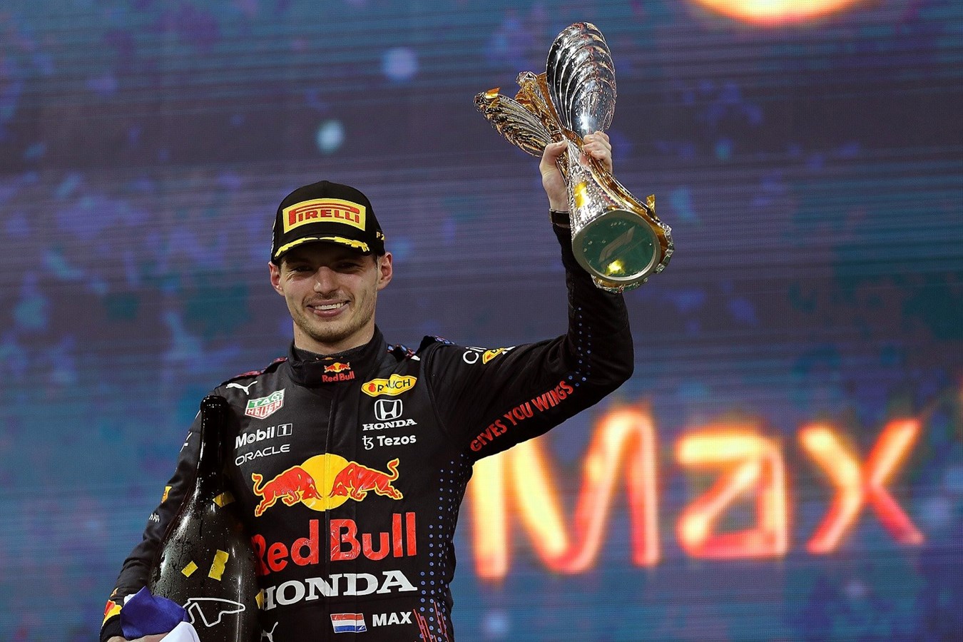 Bouquet final grandiose pour Honda: Max Verstappen remporte le titre mondial de Formule 1 FIA