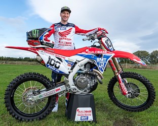 Tommy Searle signs for Buildbase Honda