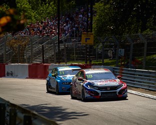 Magnificent 1-2 puts Girolami and Civic Type R TCR at WTCR summit