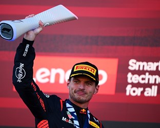 Verstappen wins and Oracle Red Bull Racing wins back-to-back Constructors' Championships