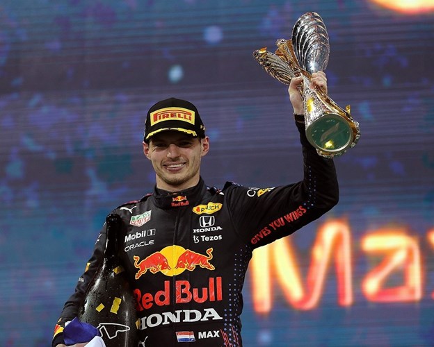Grandioses Schluss-Bouquet für Honda: Max Verstappen holt den FIA Formel 1 Weltmeistertitel