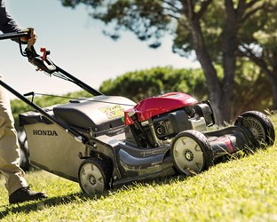 Honda's Lawn and Garden - The HRX Lawnmower