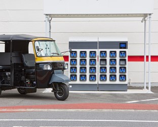 Honda to Begin Battery Sharing Service for Electric Tricycle Taxis in India in the First Half of 2022